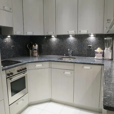 Franca E06 Apartment Arosa