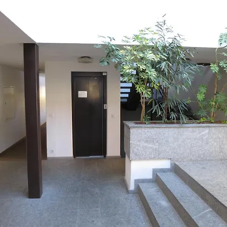 Franca E06 Apartamento *